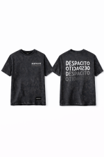 T-shirt dekatyzowany - Czarny
